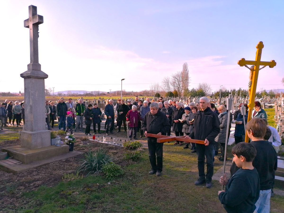 Via crucis ulicami H. Kľačian – 8. marec 2026